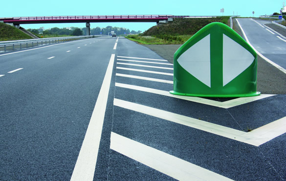 Fixation musoir sur route