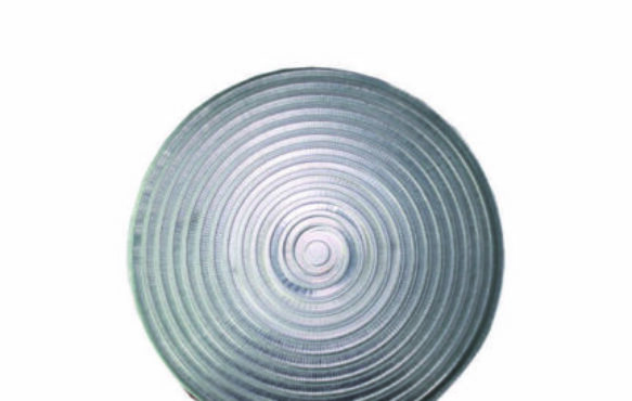 Clavos antideslizantes de pavimento